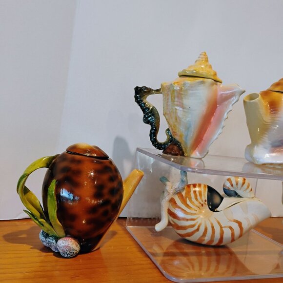 Vtg Mini Seashell Shaped Ceramic Teapot Set of 5 Thailand 3" - Picture 3 of 12